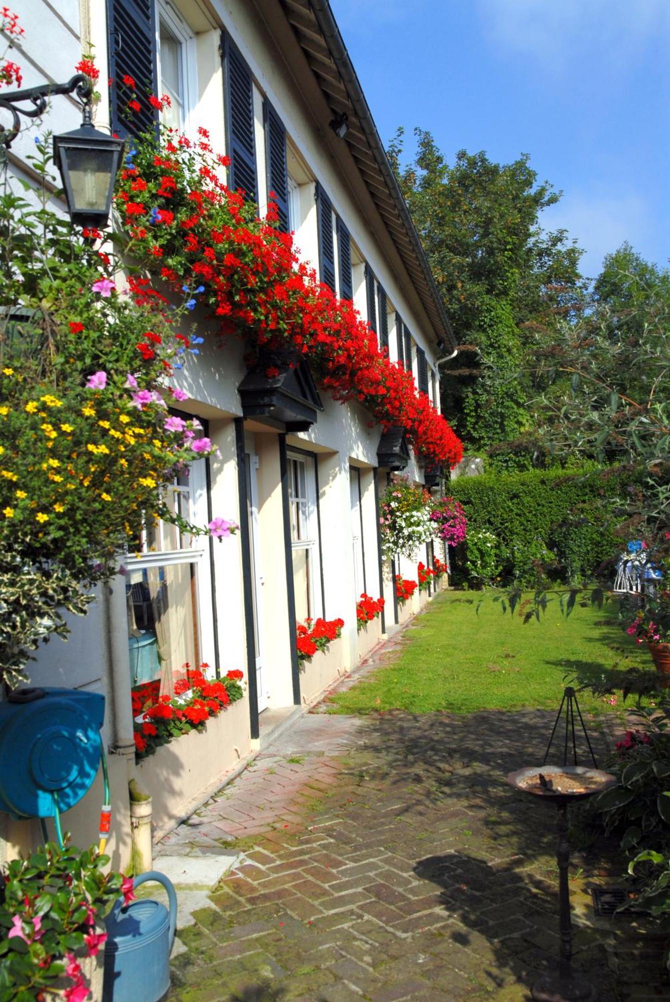 Hostellerie De Pavillon Saint-Hubert Gouvieux Luaran gambar